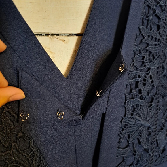 Adelyn Rae navy blue lace romper. Size Medium. Cut out back. - Picture 7 of 9